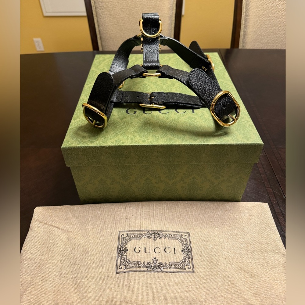 New Authentic Gucci GG Logo Leather Dog Harness